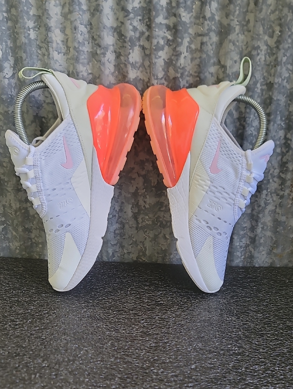 Pink Nike Air Max 270 "White Honeydew/Pink Foam/Coral" Wmns 7.5 Great Condition - Picture 5 of 14